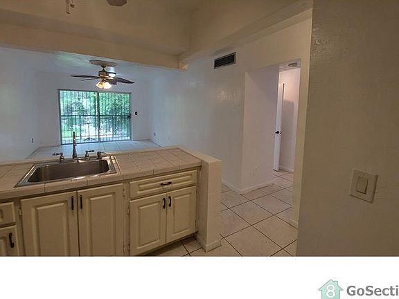 5th image of 13976 NE 2nd Ct