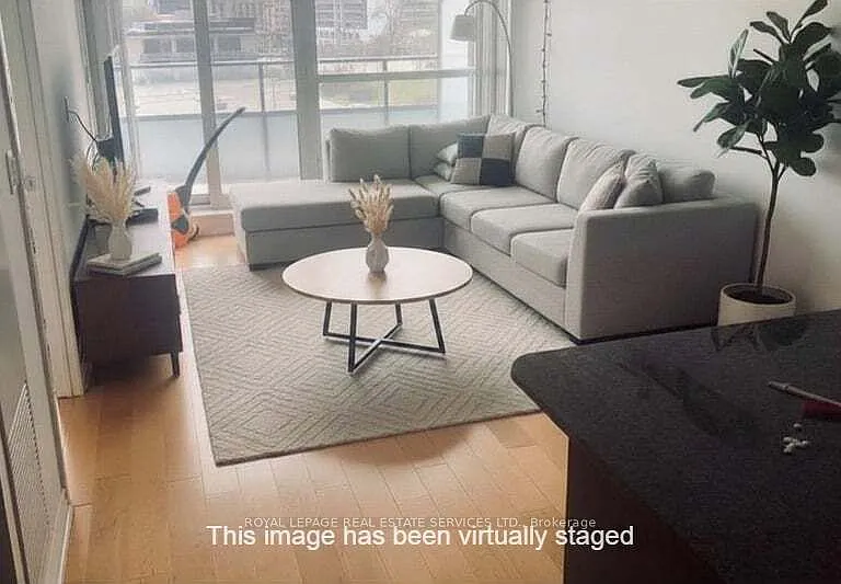 2885 Bayview Ave #207 — Photo 2