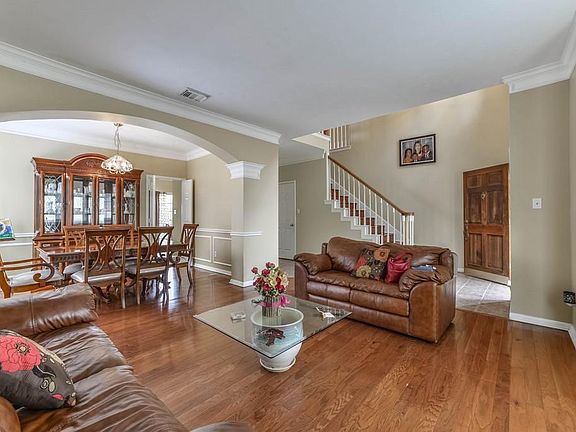 3rd image of 24318 Schivener House Ln