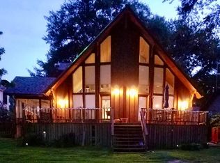 162 Surls Dr, Mabank, TX 75156