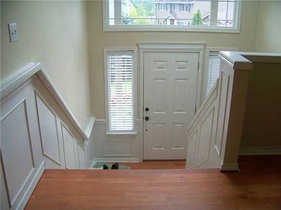 Vaulted Ceiling &Skylight