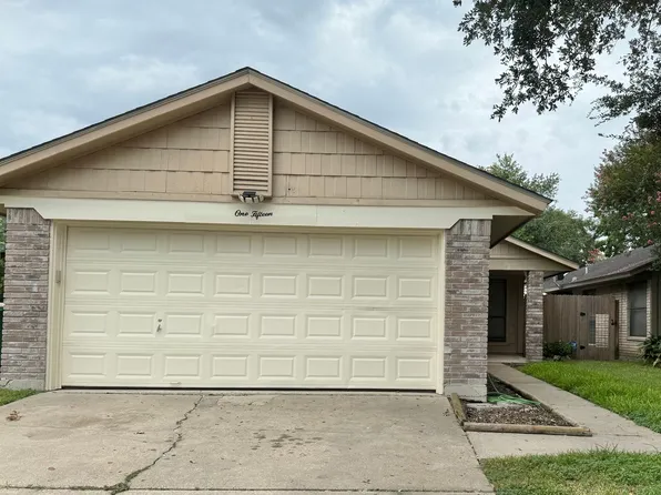 115 Rattan Dr, Victoria, TX 77901