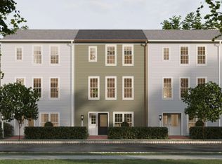 17 Snap Dragon Rd, Carlisle, PA 17015