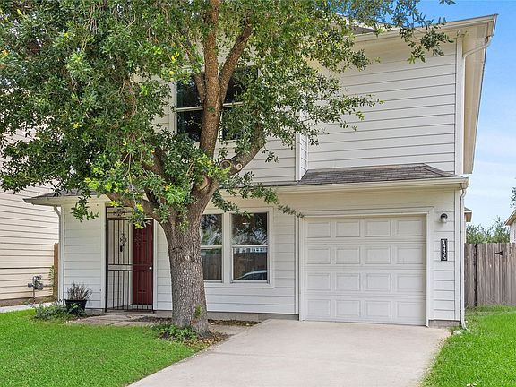 3rd image of 14406 Obra Ln