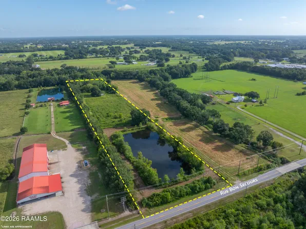 318 Rue Bon Secours, Scott, LA 70583