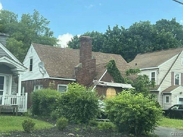 1st image of 923 Salt Springs Rd