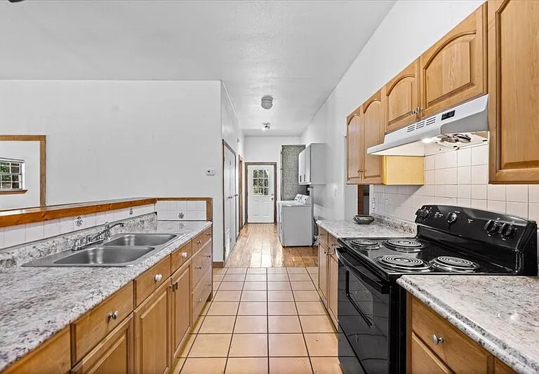 555 Harmon Hills Rd — Photo 16