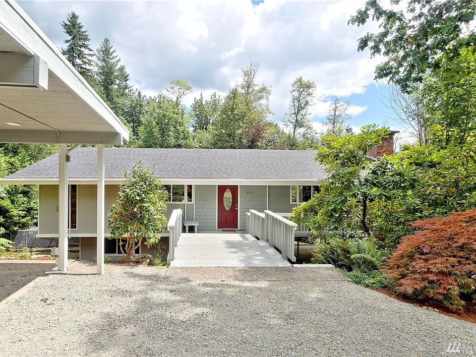 1st image of 16214 264th Pl SE