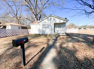 12 W Pecan St, Grenada, MS 38901