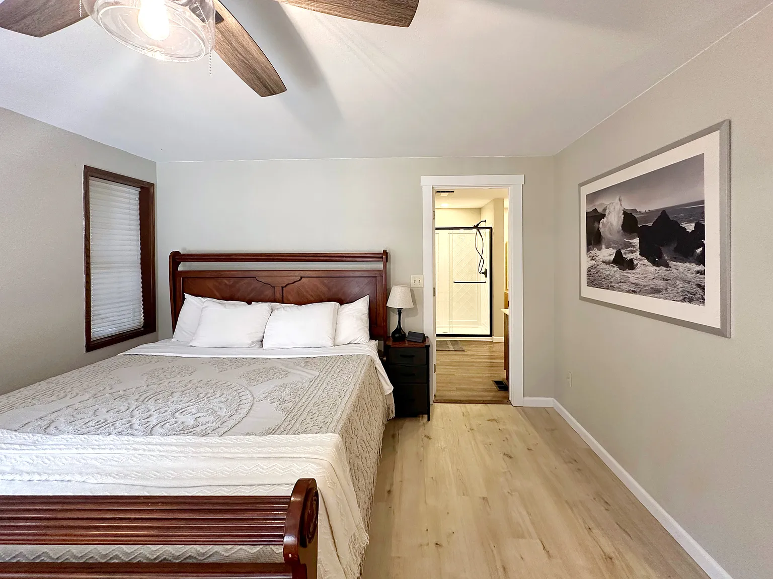 2 bed, 1400 sqft, $2,600 — Photo 3