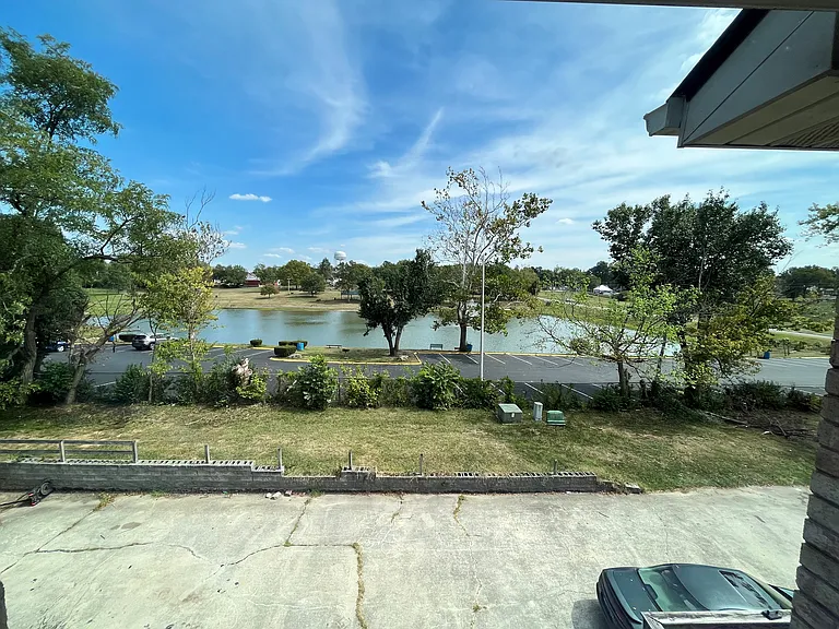 112 Lakeview Dr — Photo 31