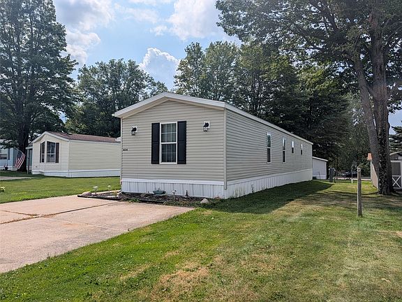 2nd image of 8224 Cloveridge Dr