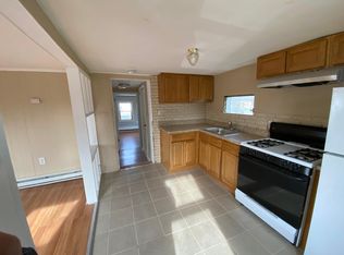 121 Marine St, Tuckerton, NJ 08087