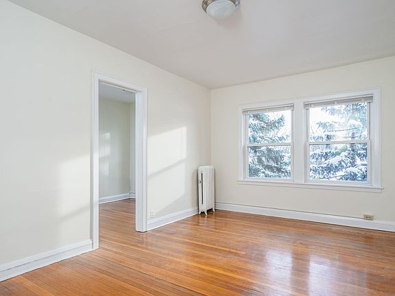2nd image of 3527 Pillsbury Ave S #304