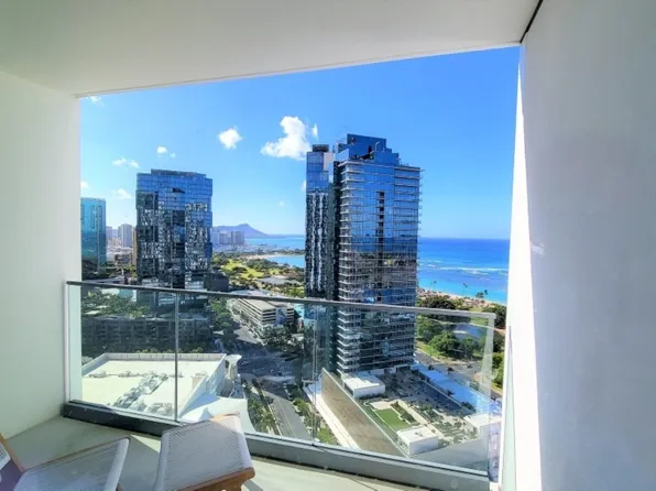 1000 Auahi St APT 2804, Honolulu, HI 96813