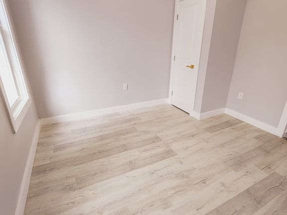 4th image of 85 Zabriskie St #1B