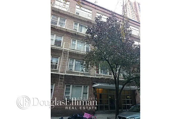 Rented by Douglas Elliman | media 12