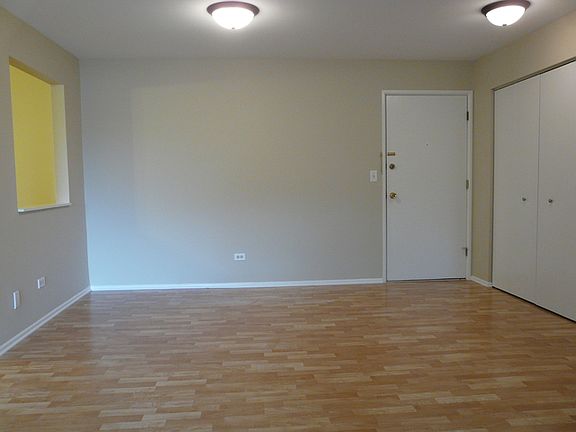 3rd image of 525 S Cleveland Ave APT 306