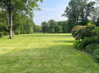 90 Redding Rd, Easton, CT 06612