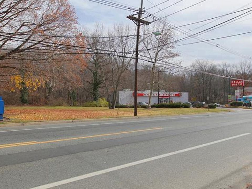 2nd image of 504 Glassboro Rd