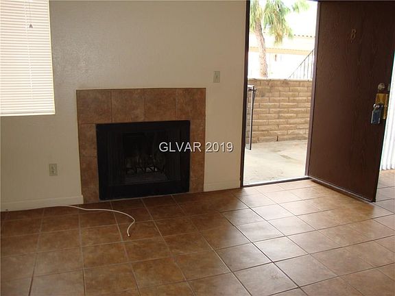 2nd image of 2792 Eldora Cir APT B
