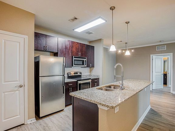3rd image of 9005 Post Canyon Ln #4103
