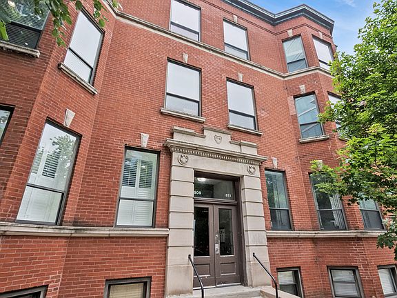 2nd image of 809 W Bradley Pl APT 3