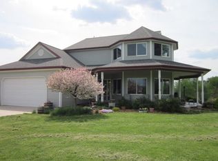 12597 Harrold Point Rd, Wapella, IL 61777