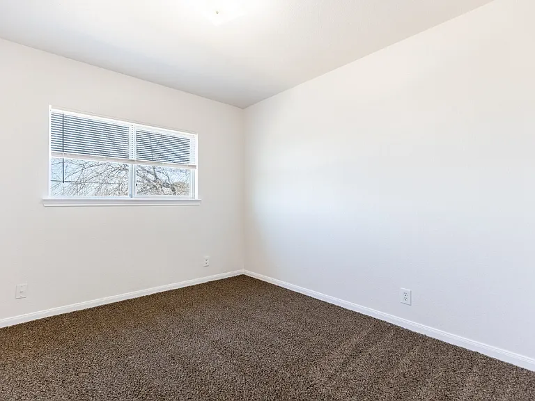 114 Garner St — Photo 18