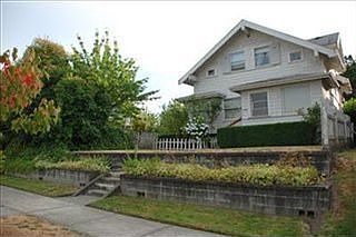 1st image of 1224 S Ainsworth Ave
