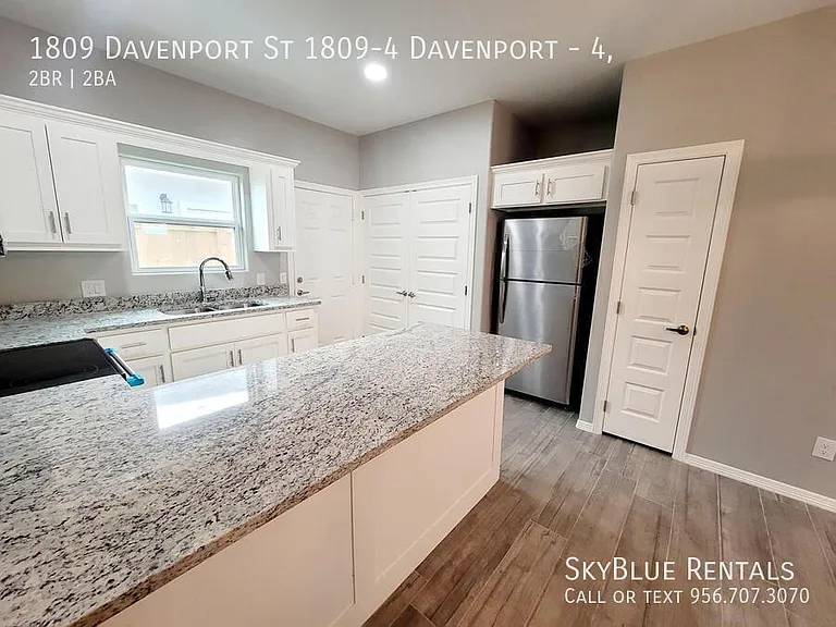 1809 Davenport St #4 — Photo 12