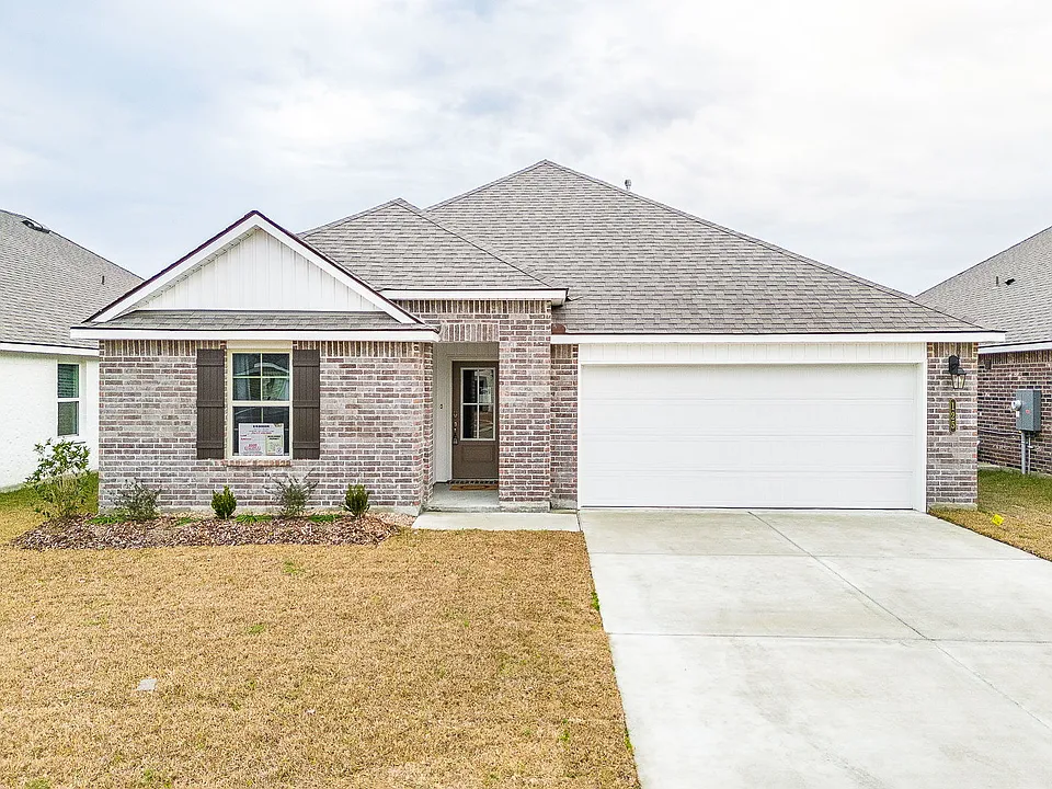 125 Lake Ridge Dr