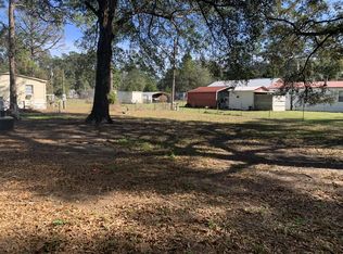 81 Thrasher Ln W, Jesup, GA 31545