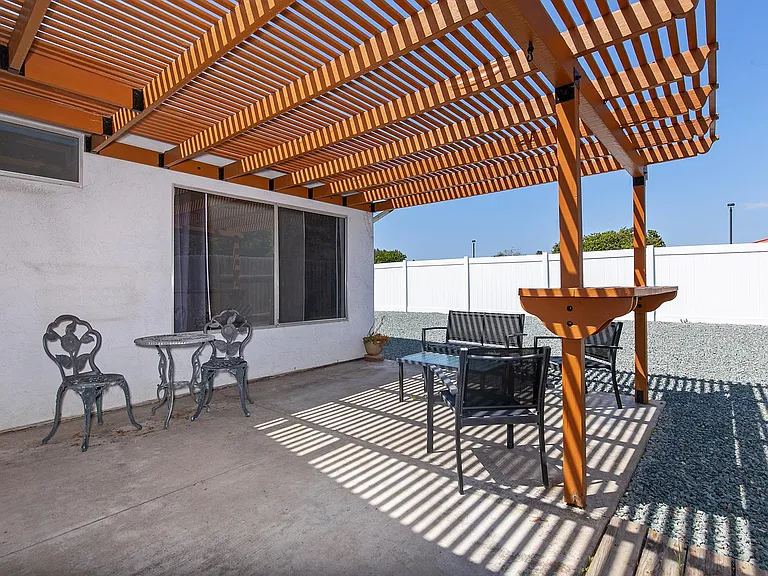 1341 Cerritos Ct — Photo 9