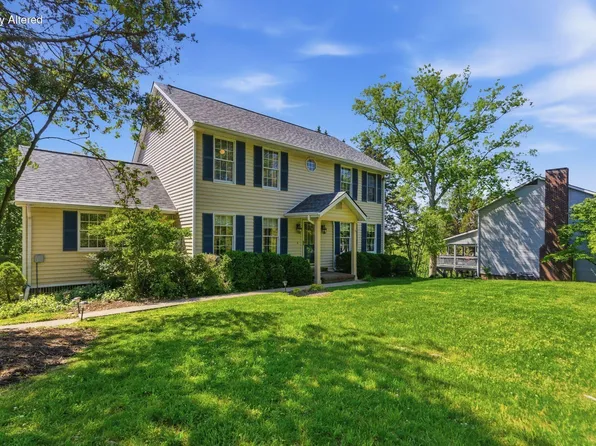 404 Woodduck Ln, Georgetown, KY 40324