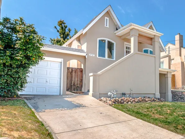 2727 Rawson St, Oakland, CA 94619