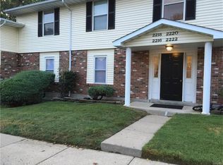 2216 Highland Hill Dr, Saint Peters, MO 63376