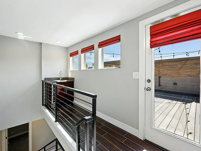 5630 S Sycamore St — Photo 10