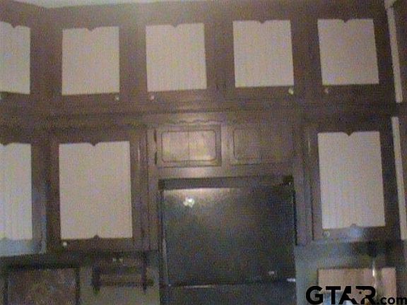 3rd image of Tbd Cr 223