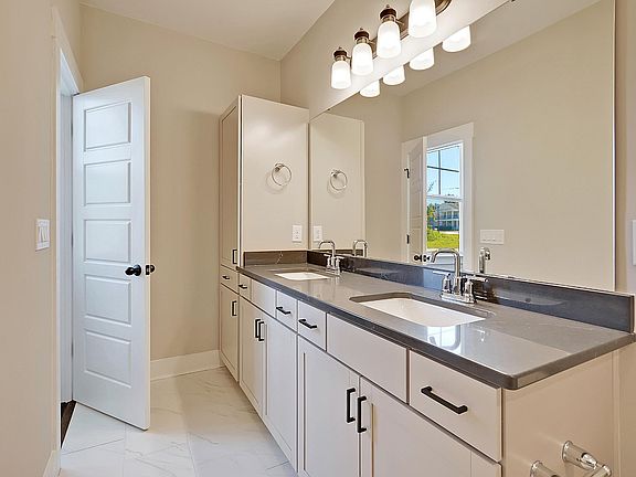 Ashepoo Master Bathroom