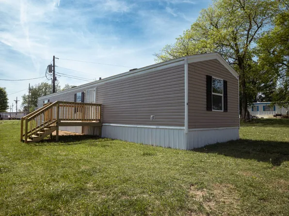 10270 Russellville Rd, Guthrie, KY 42234