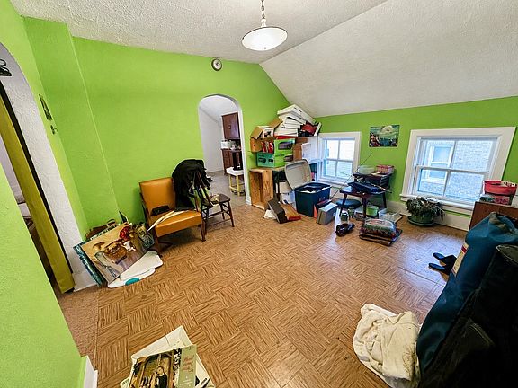 5th image of 927 S 23rd St