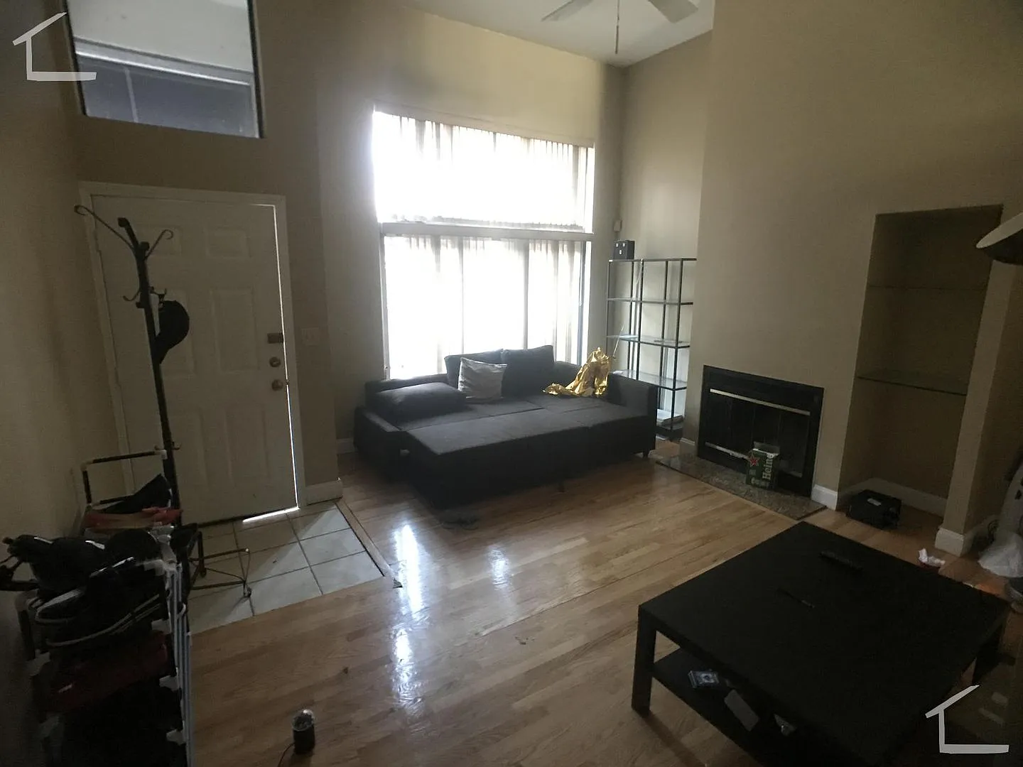 Awesome 3 bed 2 bath in Allston — Photo 2