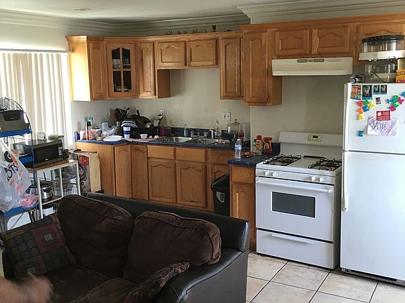 5th image of 2431 E 110th St