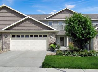 2629 Hawk Ridge Ct SE, Rochester, MN 55904