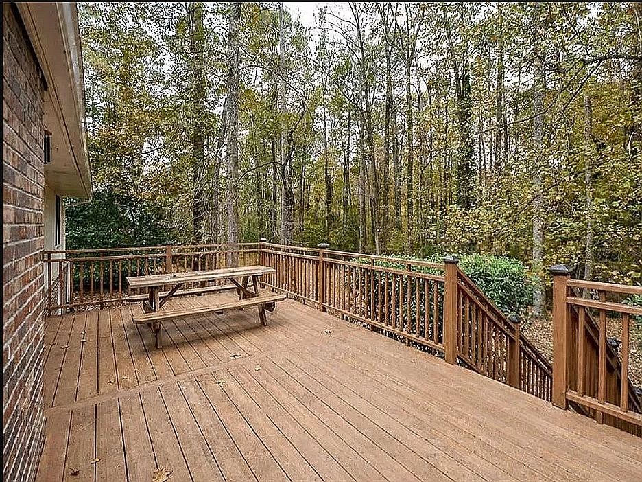 1st image of 2877 Hickory Ln