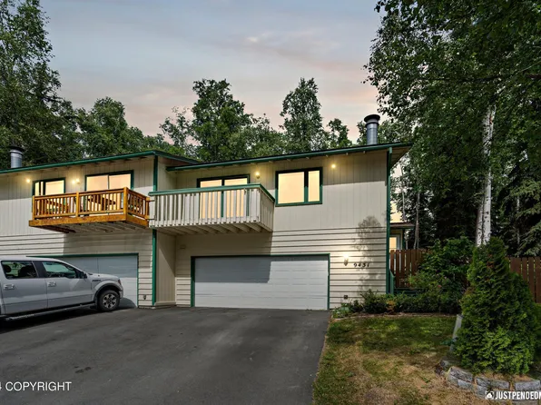 9431 Agattu Cir, Eagle River, AK 99577