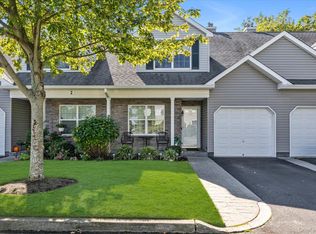 145 Maya Cir, Central Islip, NY 11722