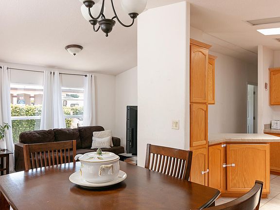 5th image of 4197 N Ventura Ave #10