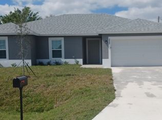 533 SW Undallo Rd, Port Saint Lucie, FL 34953